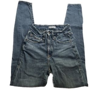 Good American Jeans good waist